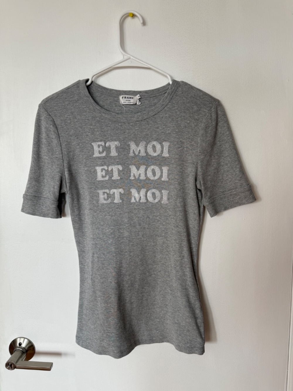 FRAME Denim ET MOI Gray Cotton T-Shirt | Fitted | Size XS/S